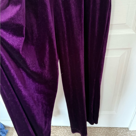 Elegant Purple Velvet Jumpsuit - Picture 5 of 6